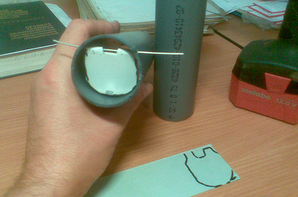 Et ainsi la trappe est installée ...