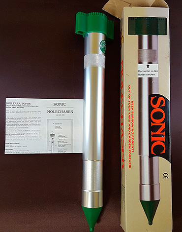 Exemple de Molechaser Ultrasonic Mole Repeller