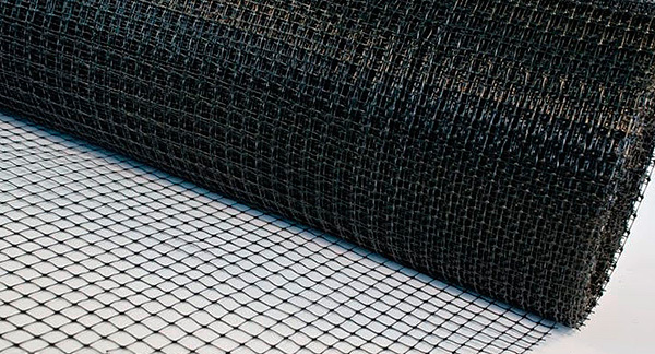 En pratique, le maillage de Syntoflex moles est non seulement fiable, mais également très économique par rapport aux analogues.