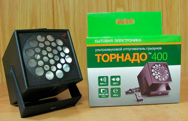 Le répulsif pour rats et souris Tornado 400 est l’un des modèles les plus populaires de la gamme.