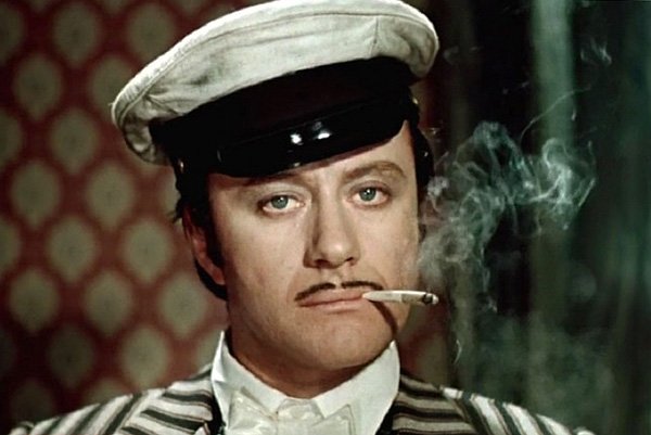 Le poison pour rats disponible dans le commerce ne peut pas momifier les rongeurs et l'effet qui leur est attribué n'est qu'un geste publicitaire.