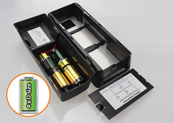 Un exemple de piège à rats électronique alimenté par 4 piles de taille D.