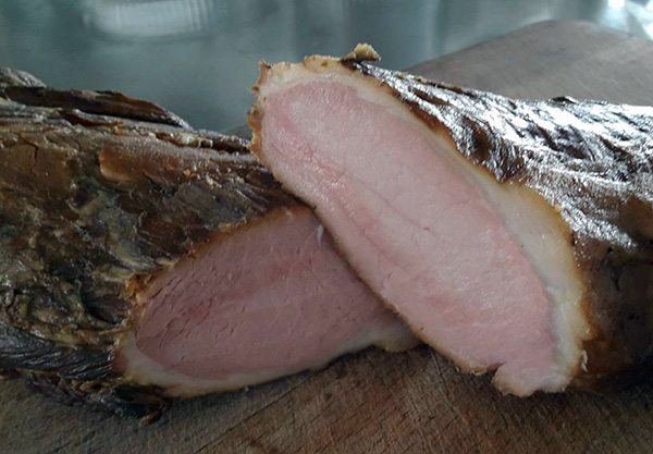 Les produits à base de viande conviennent mieux à la capture de rats comme appâts.